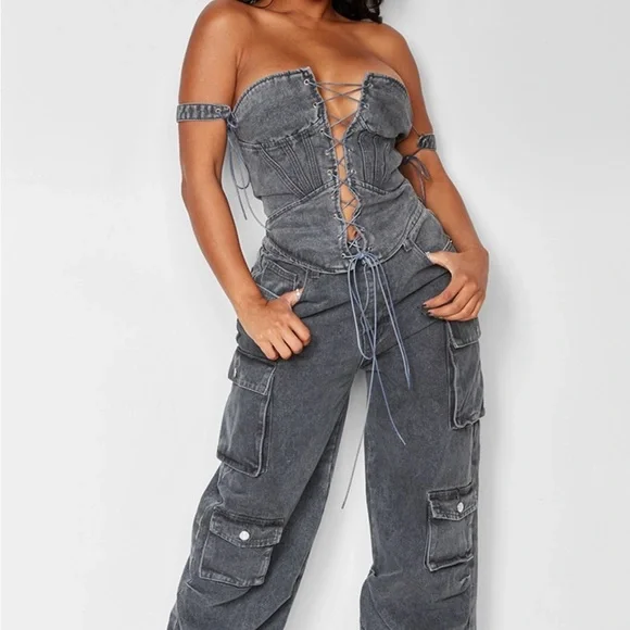 PrettyLittleThing Black Lace-Up Tank Top - Picture 7 of 9